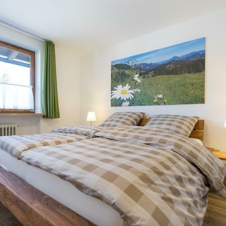 Ferienwohnungen Alpentraum - Landhaus Eberle Оберстдорф Экстерьер фото